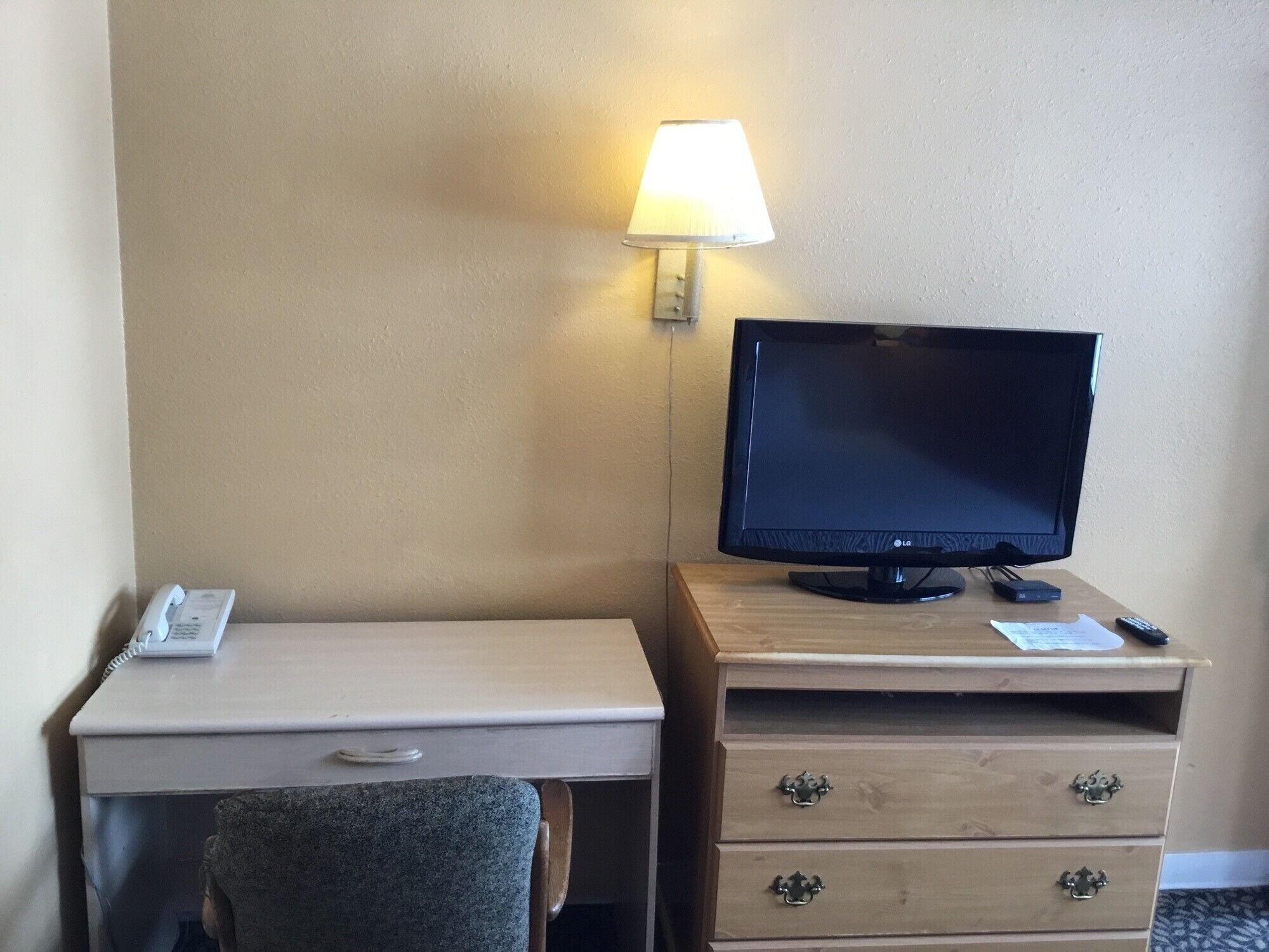 Days Inn By Wyndham Henrietta/Rochester Area Εξωτερικό φωτογραφία