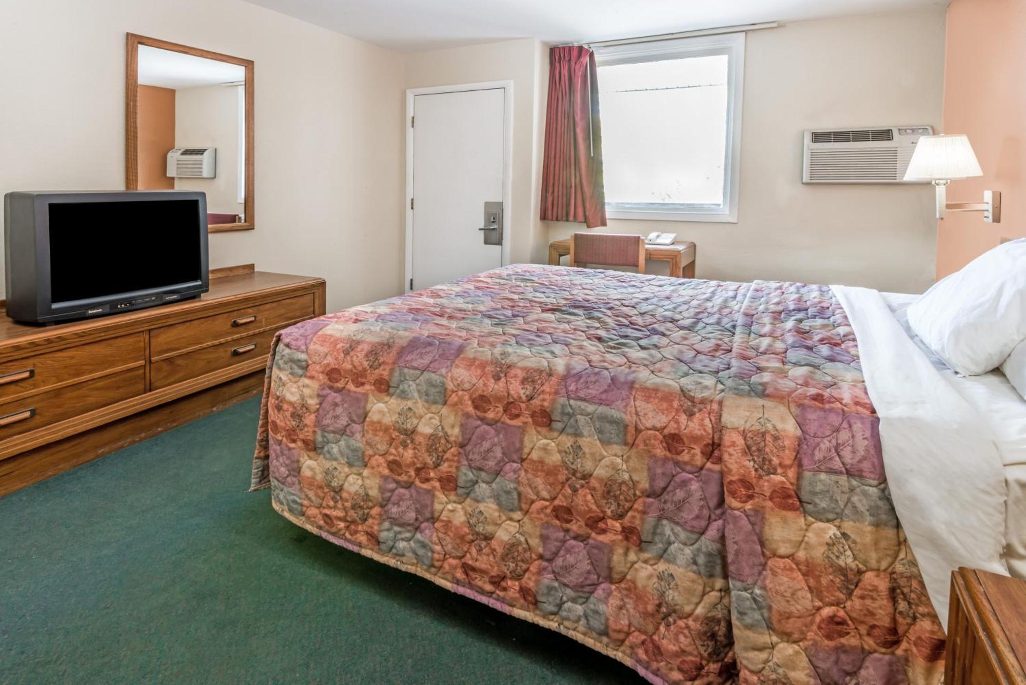 Days Inn By Wyndham Henrietta/Rochester Area Δωμάτιο φωτογραφία